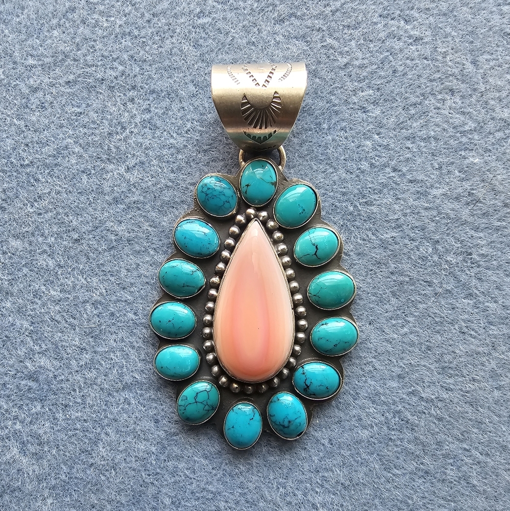 SOLD! Ned Nez pink conch & turquoise pendant.